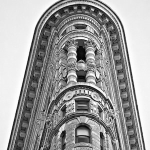 Flatiron Building Photograph, New York City, Black and White Photography, Wall Art, NYC, Art Print, Manhattan, Architecture, Classic image 1