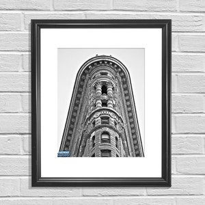 Flatiron Building Photograph, New York City, Black and White Photography, Wall Art, NYC, Art Print, Manhattan, Architecture, Classic image 5