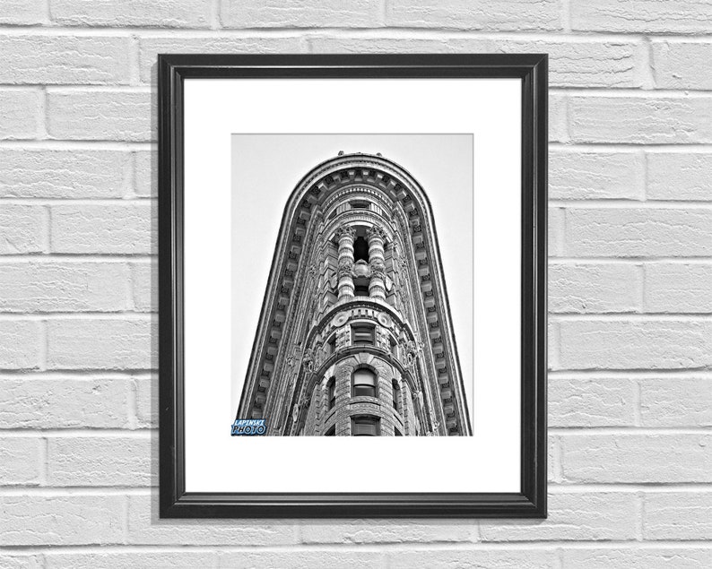 Flatiron Building Photograph, New York City, Black and White Photography, Wall Art, NYC, Art Print, Manhattan, Architecture, Classic image 5