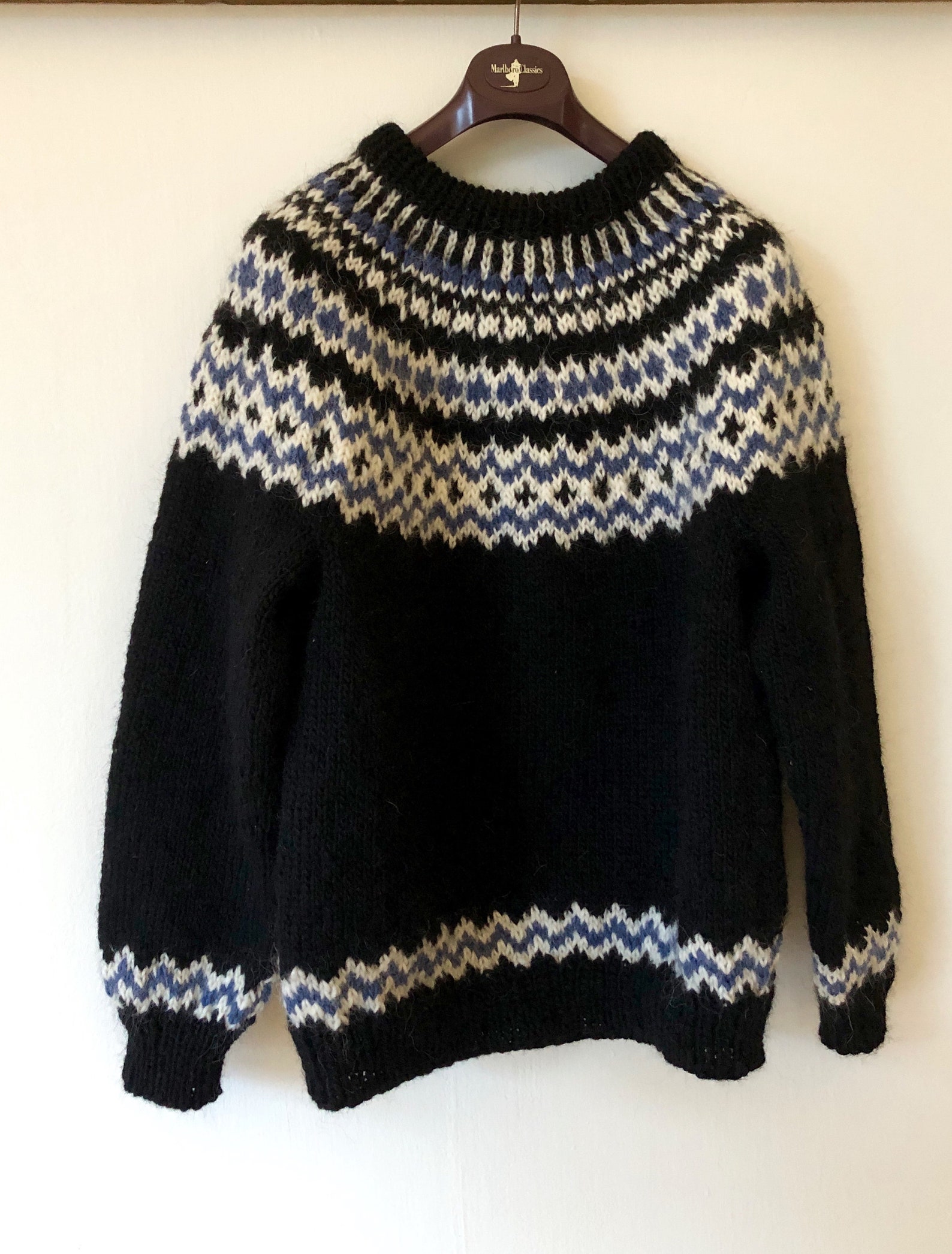 Icelandic sweater for men handmade from pure Icelandic Wool | Etsy