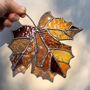 Buntglas AHORN BLATT Vintage Bernsteinglas Suncatcher, Herbst Blätter