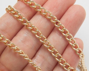 1 Meter - Thick gold Chain Jewelry Supplies(Small), Curve Chain, thick Chain, 4.5*5mm thickness, 14K Polished Gold Plated [CH0206-PG]