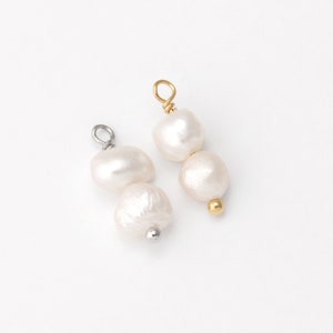 4,40PCS - Tiny fresh water Pearl charms, pearl ball pendants, pearl charm Necklace Pendant, Real 14K Gold & Rhodium Plated [P1376]