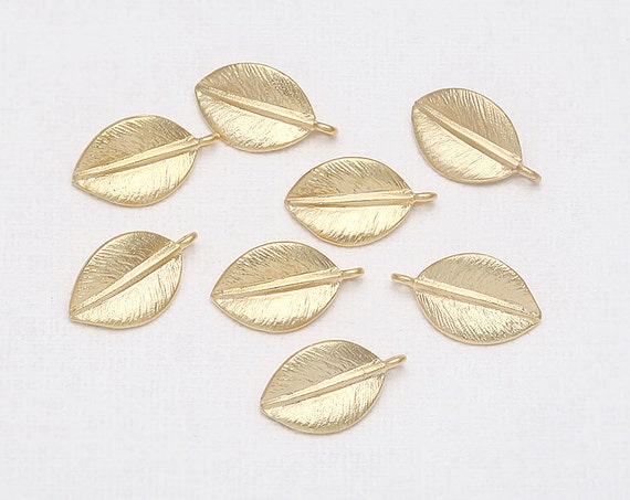 Leaf Small Pendant Matte Gold Plated 4 Pieces P0120-MG | Etsy