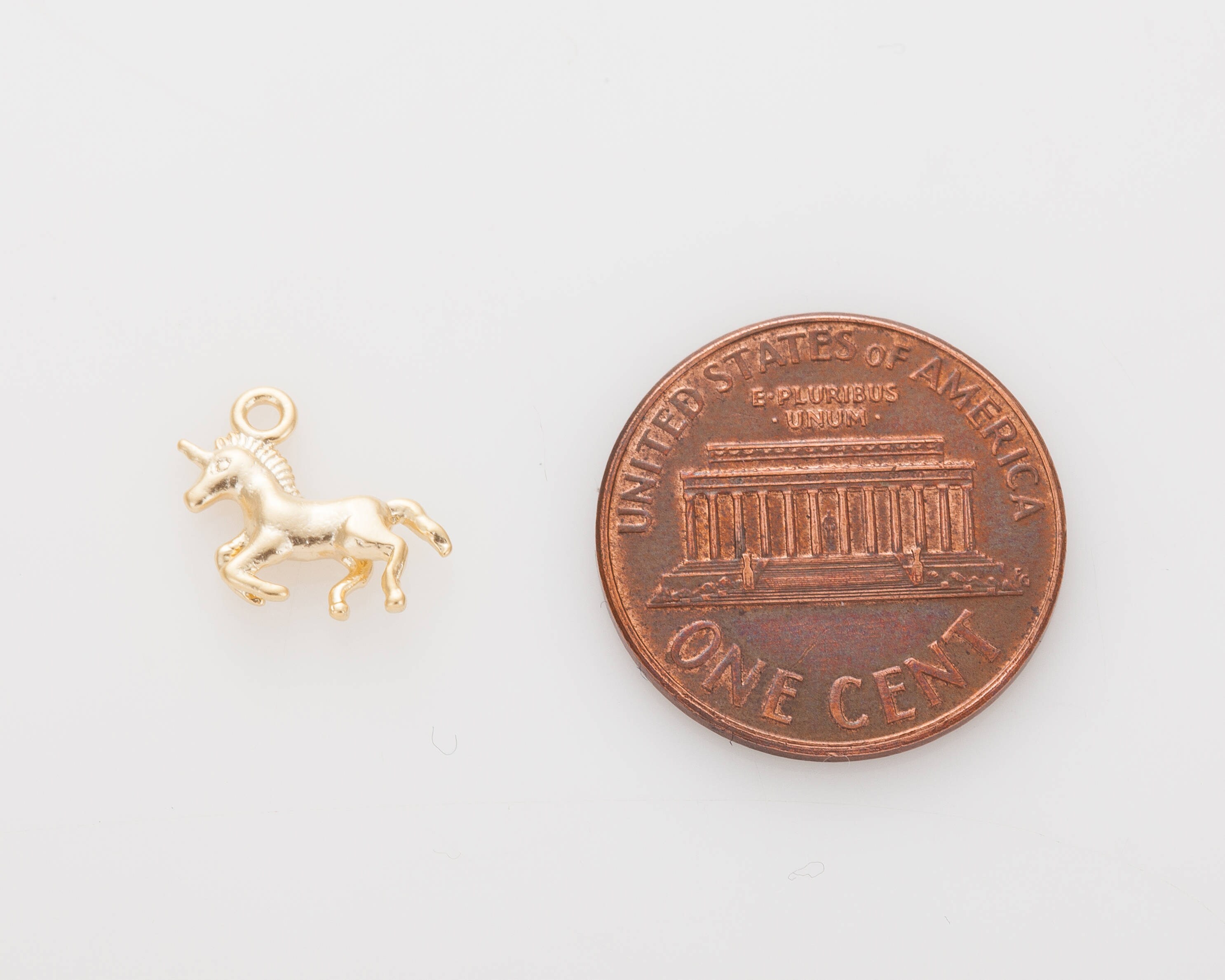 Gold Plated Findings 13x19mm 24k Shiny Gold Plated Unicorn Charm Animal Charms Gold Plated Pendant Horse Charm Pony Pendant Gold Plated Findings 13x19mm 24k Shiny Gold Plated Unicorn Charm Animal Charms Gold Plated Pendant Horse Charm Pony Pendant