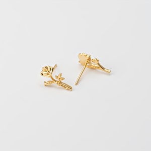 4PCS Moederdag Geboorte Bloem Stud Oorbellen, Kleine Gouden Bloempalen, Gepersonaliseerde Minimalistische Oorbellen, Echt 14K Verguld E0859-PG afbeelding 4