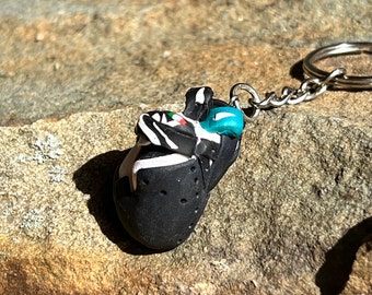 Rock Climbing Keychain/Ornament || Scarpa, W's Draco (white)