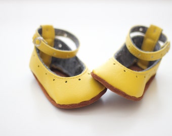 Patron de chaussures bébé en cuir Natty Janes