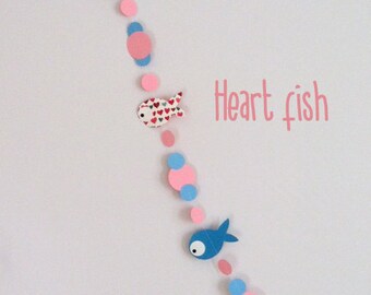 Fish garland : heart fish