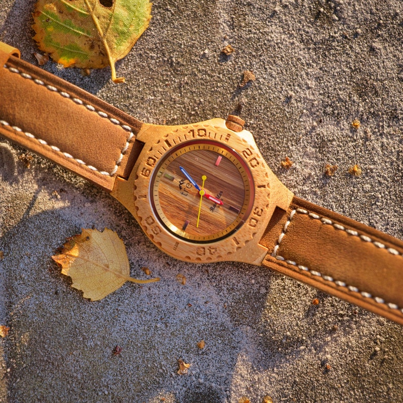 The BAM-BOO Rambler watch Leather Strap image 8