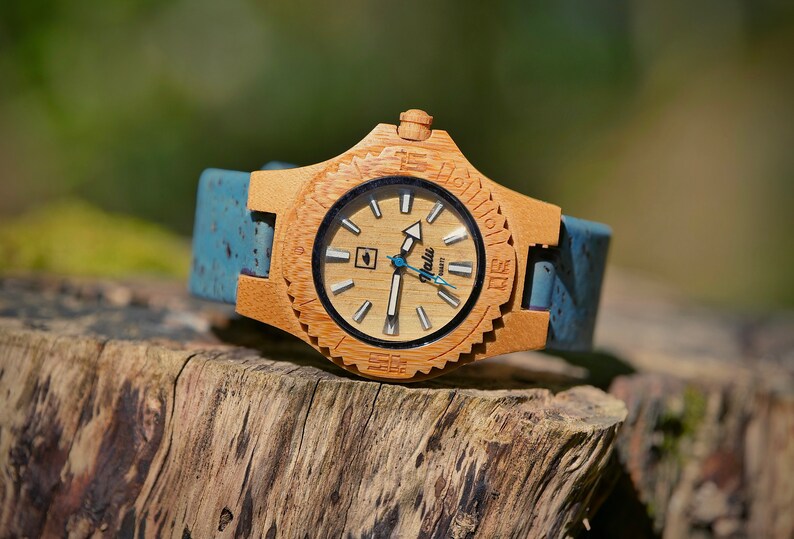 NALU SMALL Bamboo Watch Cork strap BLUE image 4