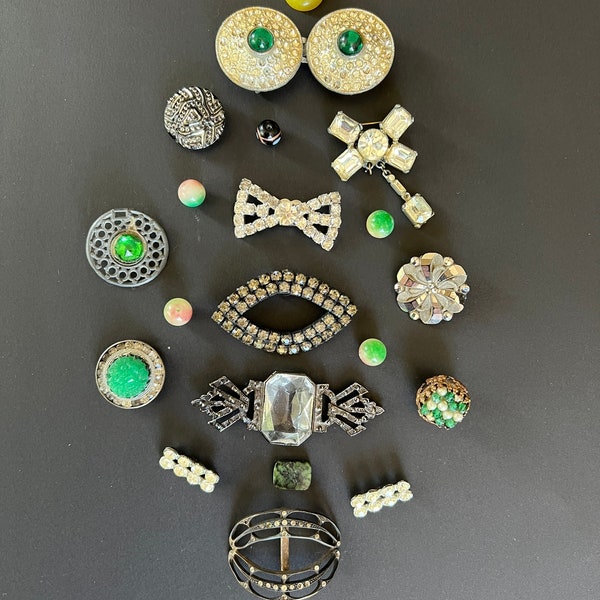 Mixed Lot 20 Vintage Antique Vintage Jewelry Beads Buttons Dark Silver Green Tones for Repair Findings Repurposing