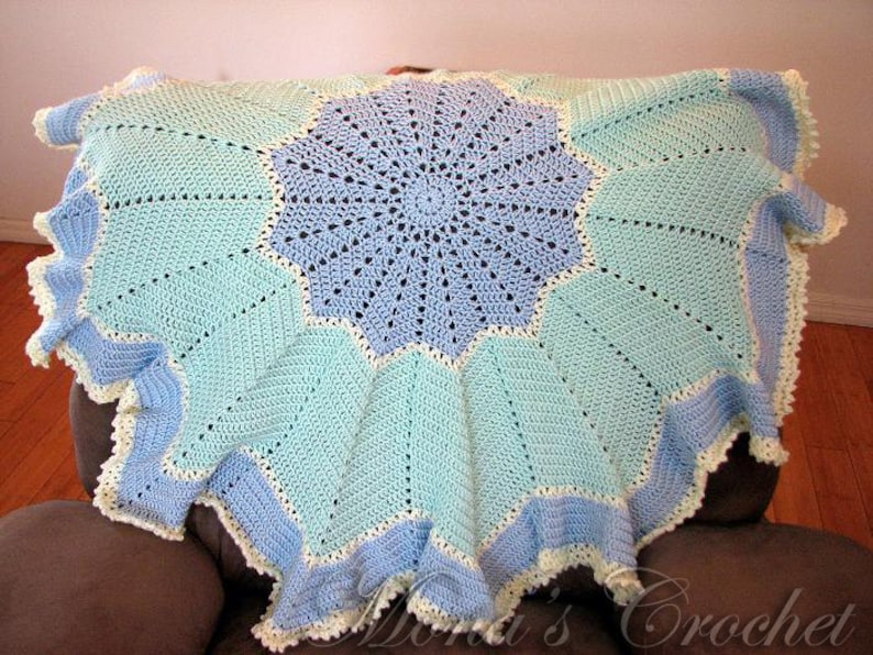 Baby Shower Gift Green and Yellow 12 Point Star Baby Blanket Baby Afghan Round Blanket Round Afghan Hand Crocheted Blue