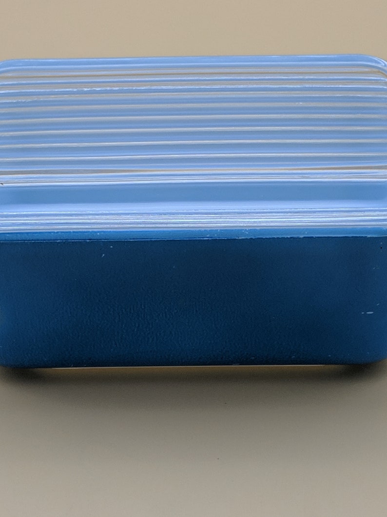 Pyrex Blue #502 Loaf Pan Covered Refrigerator Dish Primary Blue