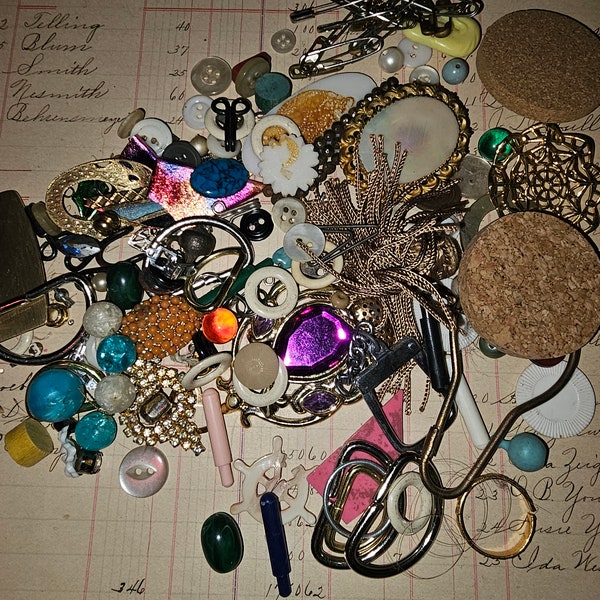 Vintage Antique Mod Junk Jewelry 6 Ounce Lot Small Tiny Parts and Pieces Rhinestones