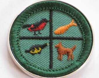 Pets Necklace Bird Dog Fish Turtle Cloth Patch Junior Girl Scout Badge Sixties Seventies