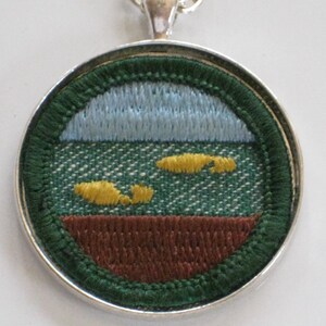 4 Seasons Patch Girl Scout Necklace 1960s 1970s Authentic Cloth Badge Observer Pumpkin Leaf Flower Snowflake Necklace