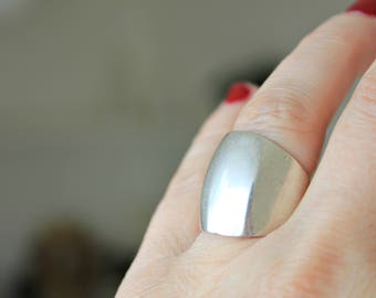 SILVER RING for women, SIGNET ring for women, sterling silver plated ring, minimalist ring, birthday gift, rings for mom, Signet ring