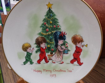1973 Gorham China Vintage Plate "Happy, Merry Christmas Tree"  with Moppets.
