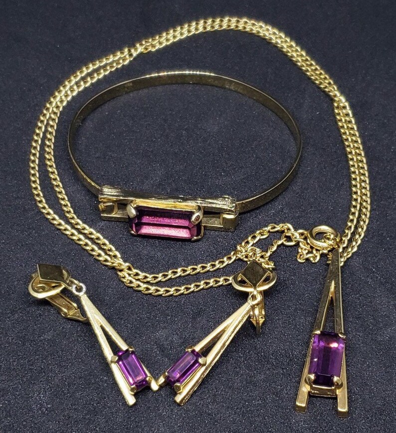 Vintage 1975 Avon Demi-Parure Plaza IV Amethyset Glass Jewelry Set