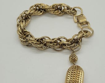 Vintage Coro Pegasus Chunky Etched Chain Bracelet with Charm