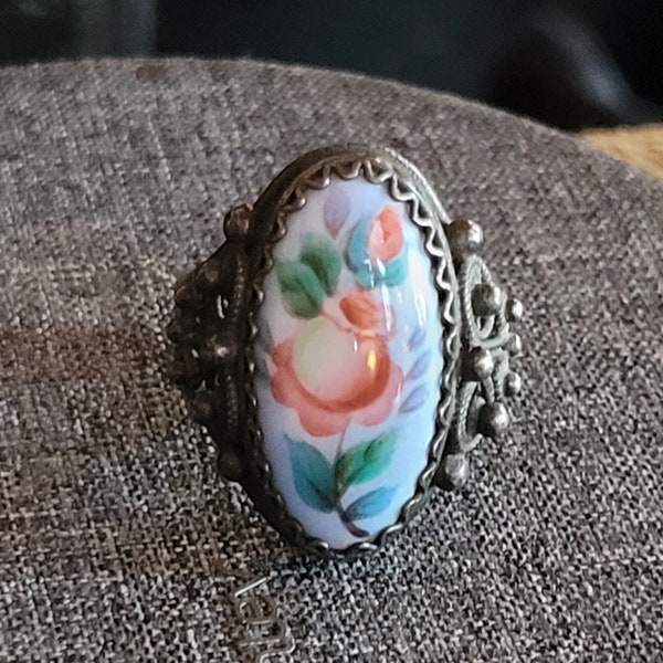 Vintage Russian Rostov Finift Enamel Flower Sterling Silver Filigree Victorian Design Ring