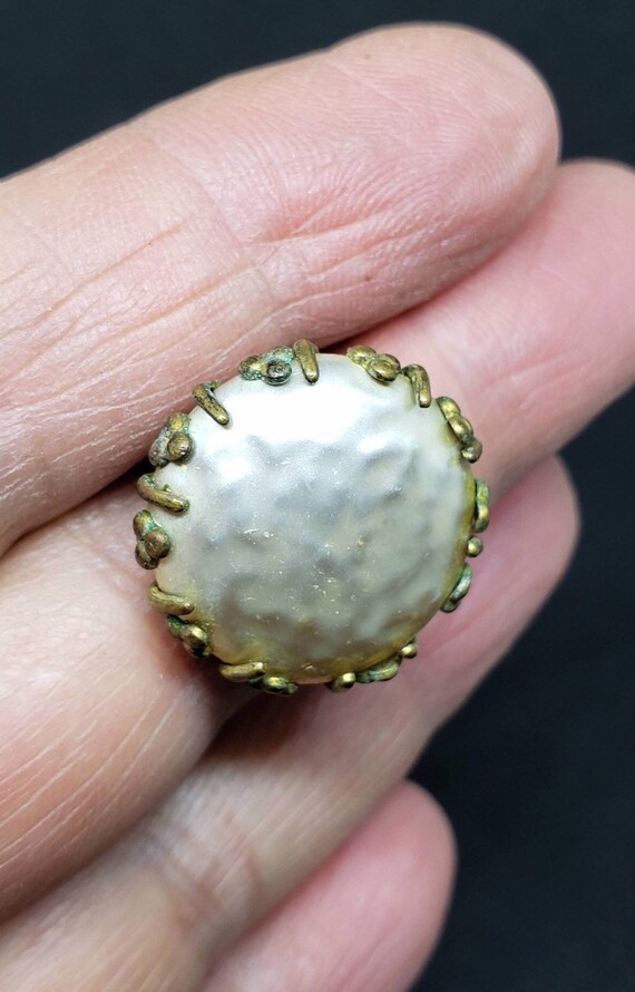 Signed Miriam Haskell Vintage Faux Baroque Caboch… - image 4