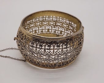 Vintage Whiting & Davis Filigree Gold Tone Hinged Cuff Bracelet