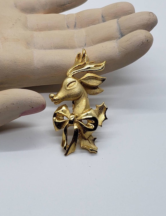 1960s Brushed & Shiny Gold Tone Vintage Rudolph R… - image 1