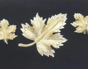 Sarah Coventry 1964 "Nature’s Choice" Two-Tone Maple Leaf Brooch and Clip-On Earrings Set