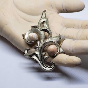 Vintage Signed Jay Strongwater Pewter brooch with White Jasper Stone Cabochons