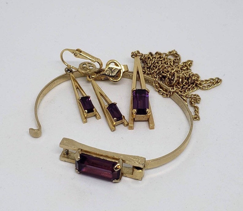 Vintage 1975 Avon Demi-Parure Plaza IV Amethyset Glass Jewelry Set