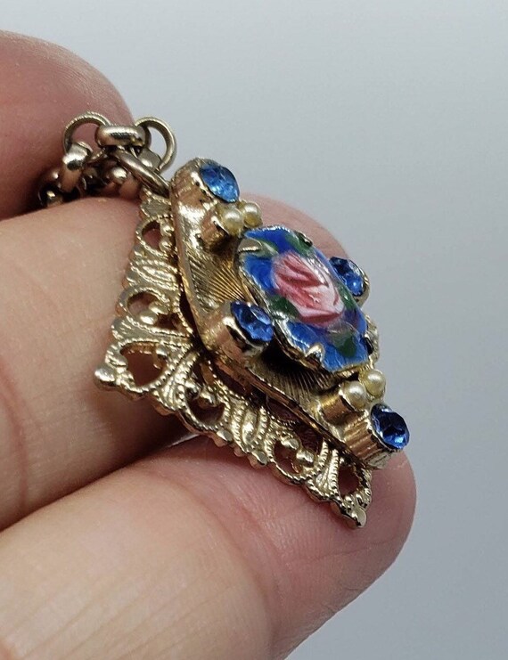 1930s Guilloche Vintage Enamel Blue & Pink Rose Caboc… - Gem