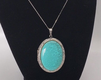 Vintage Silver Tone Oval Faux Turquoise Locket with 20-inch Napier Paper Clip Chain