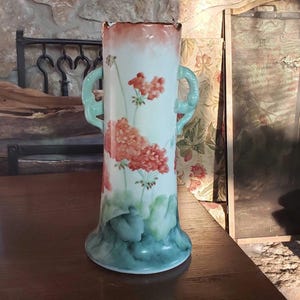 Hand-Painted Vintage Orange Hydrangea Blooms Porcelain Tall Vase