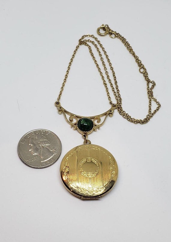 Sarah Coventry Gold Tone Round Lavaliere Locket w… - image 2