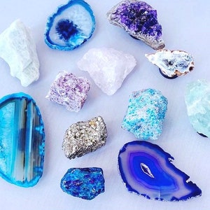 Set of 5 - Gemstone & Crystal Magnet Set | Refrigerator Magnets | Geode Magnet Set | Gift Idea