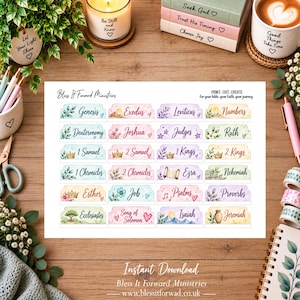 Peut inclure: Une feuille imprimable d'onglets pour Bible avec des illustrations à l'aquarelle et les noms des livres de la Genèse à Jérémie. Le texte inclut Bless It Forward Ministries et Print. Cut. Create. for your bible, your faith, your journey.