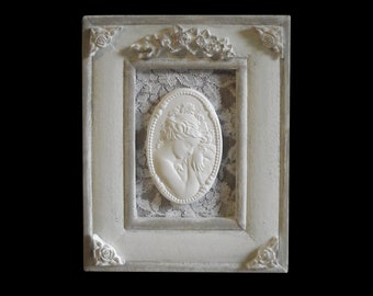 Shabby chic frame with central cameo on lace OOAK