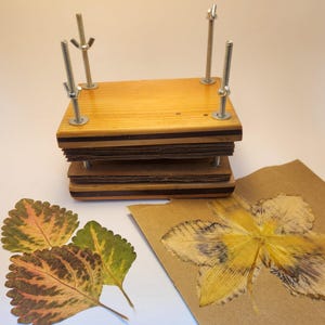 Handmade Wood Flower Press: Personalized Botanical Art