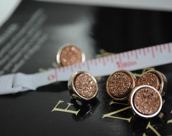 Juego de 6 botones de vástago de oro. La parte superior llena de algunos minerales brillantes realmente hermosos. - comprar 4 juegos obtener 1 juego libre