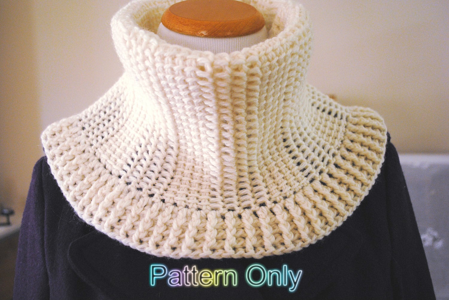 Tunisian Crochet Snow Cowl Pattern: It is a Perfect and Quick Project for  You to Make for Yourself or You Loved Ones 
