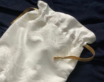 Off White Lace Drawstring Bag, Wedding Lace Bag, off White