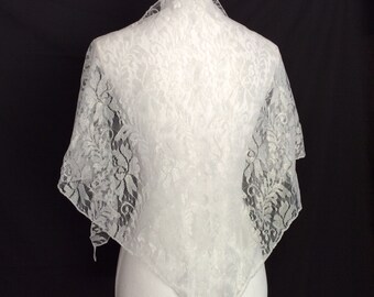 Bridal White lace shawl, Sparkly white lace Shawl, Outdoor Wedding shawl, Floral Lace Shawl, Destination wedding white lace shawl