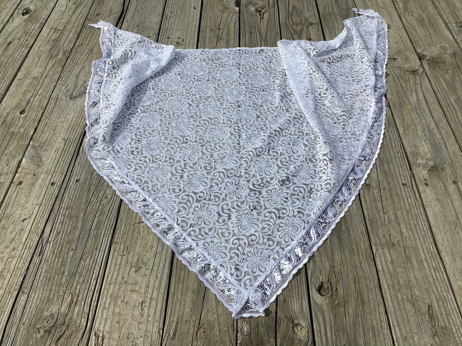lightweight white shawl