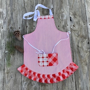 Full Red White Plaid Apron for Girls, Penguin Apron, Red white Full apron with Pocket, Country Retro Ruffle Apron, Girls Full Apron