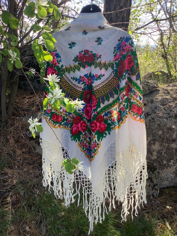 Extra Large White Vintage Shawl, Russian White Sh… - image 3