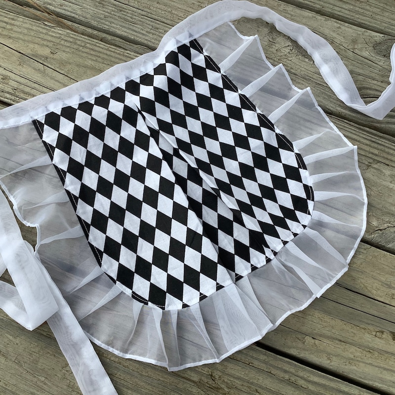 Okotoks Black and White Apron main image 1