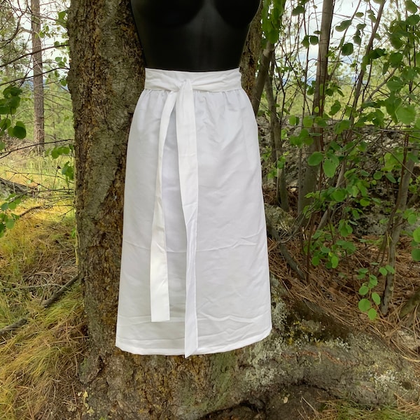 Plain white apron for costumes, White Pioneer apron, Solid White Fabric Apron for Women, Dirndl apron, Long White Costume Aprons for Adults