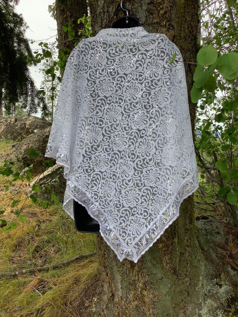 large white shawl